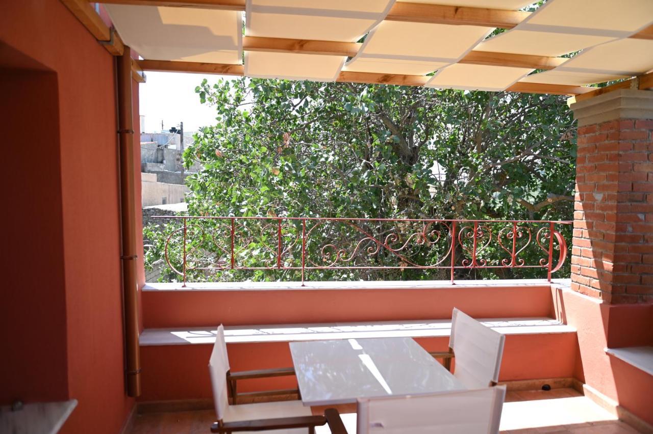 Philoxenia Traditional Apartments Agios Georgios Sykousis Bagian luar foto